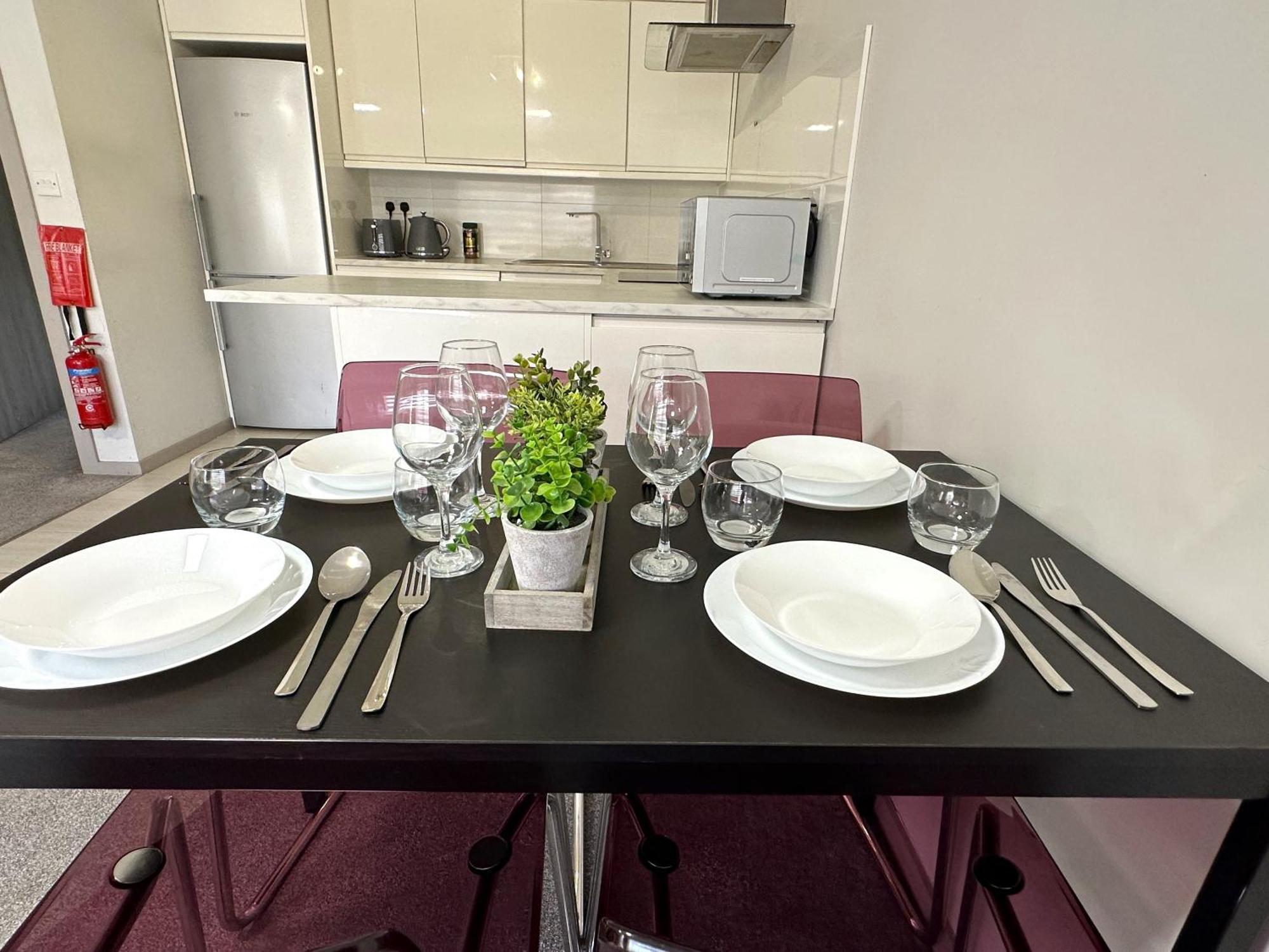 Horizon House, Modern 1-bedroom, Netflix, Wifi, Free Parking, Apartment *
